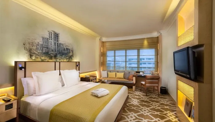 Standard King / Twin Hotel Rooms in Dubai